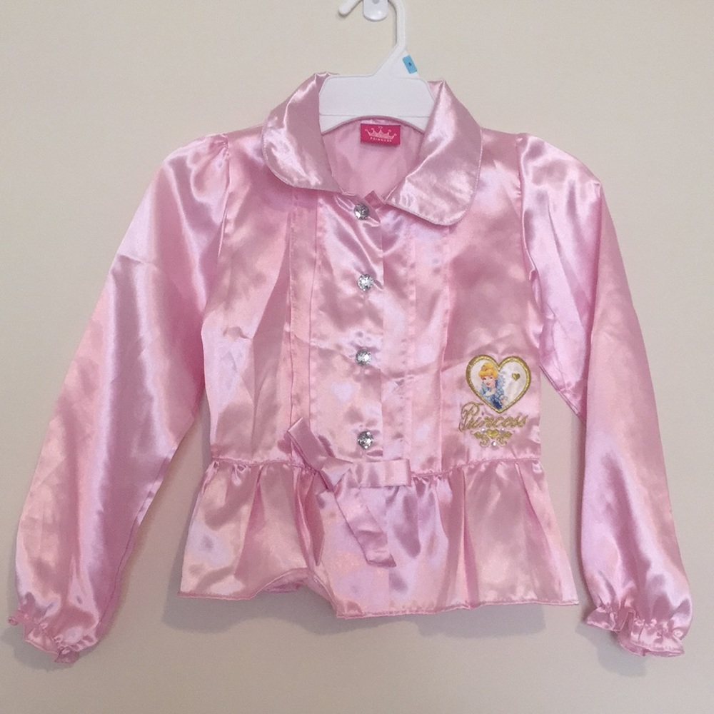 Disney Princess 👑 pink blouse